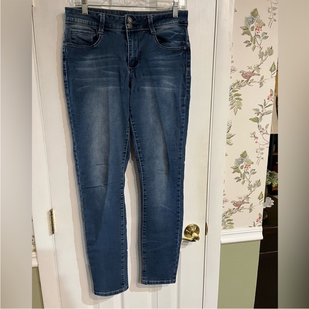 Revolt Jeans